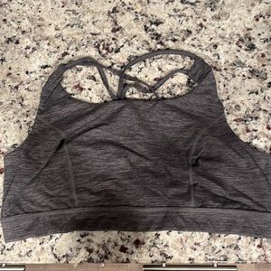 Torrid size 2 sports bra